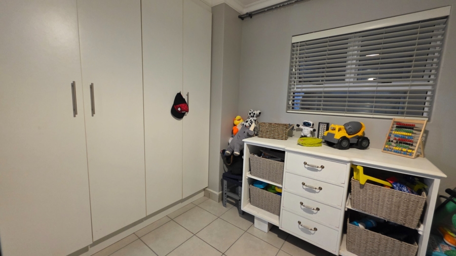 2 Bedroom Property for Sale in Island View Western Cape